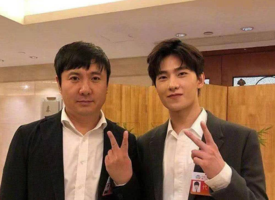 杨洋|军艺五大校草有4个“已膨胀”，全部人都在静观杨洋的横向发展了