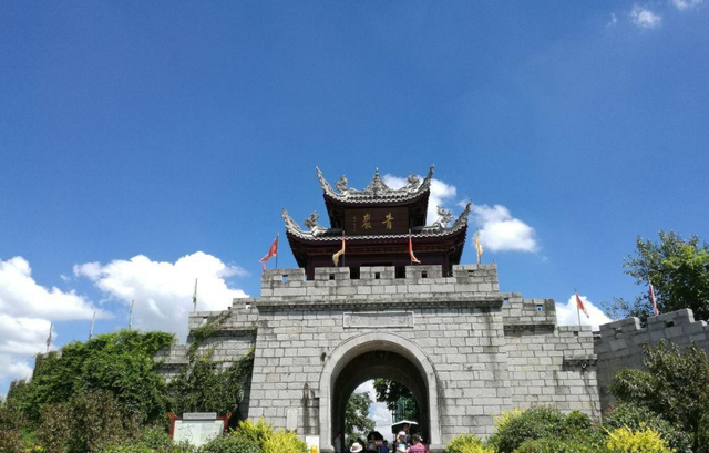 贵州 贵州一处5A古镇，风景不输江南古镇，门票80游客却都说值