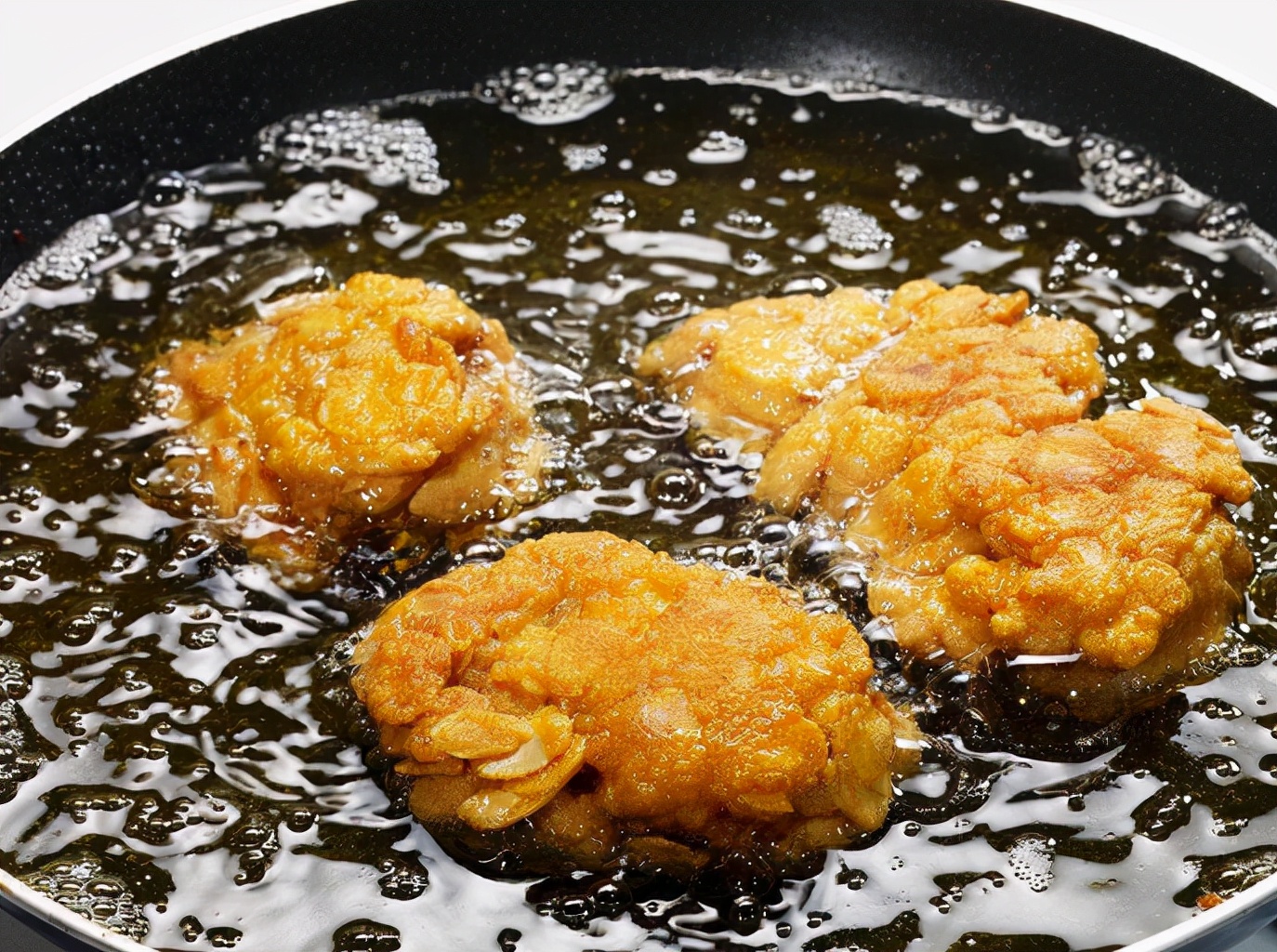 甲狀腺腫瘤|多家醫院聯合呼吁：停止食用“1素食”，會加速甲狀腺腫瘤的增長，趁早扔
