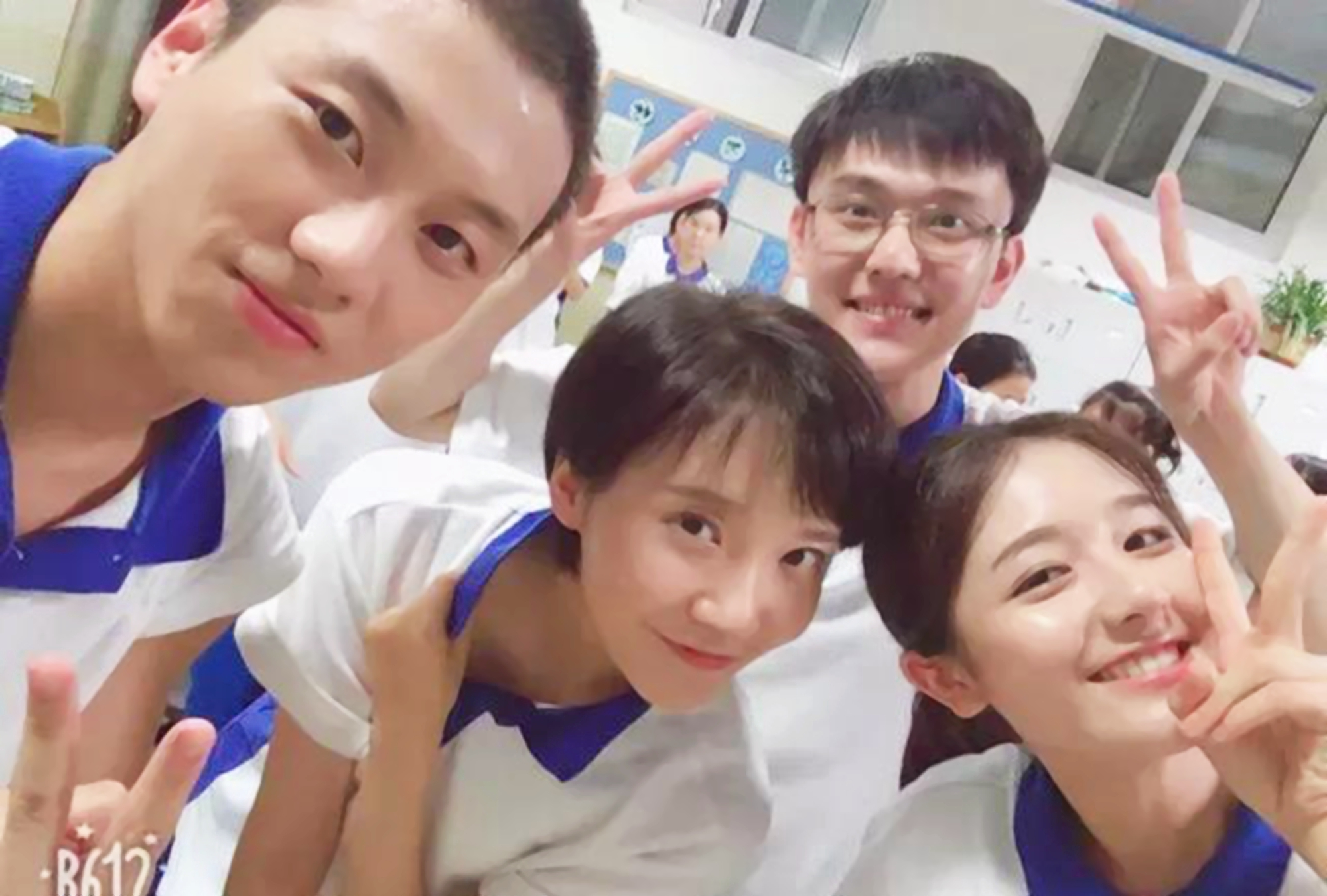 短发|有种“整容”叫上大学，4年后判若两人，女生意料之中男生意外