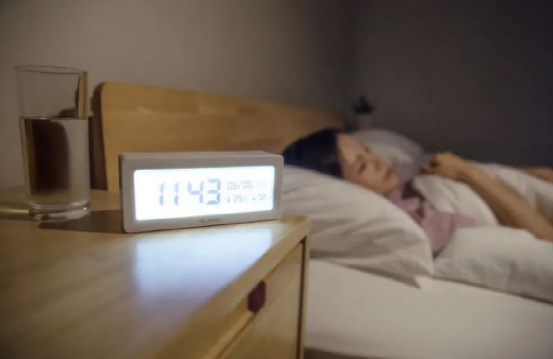 熊猫医学社|25岁女孩患甲状腺结节,医生:煮粥常放“它”,铁打的甲状腺也扛不住