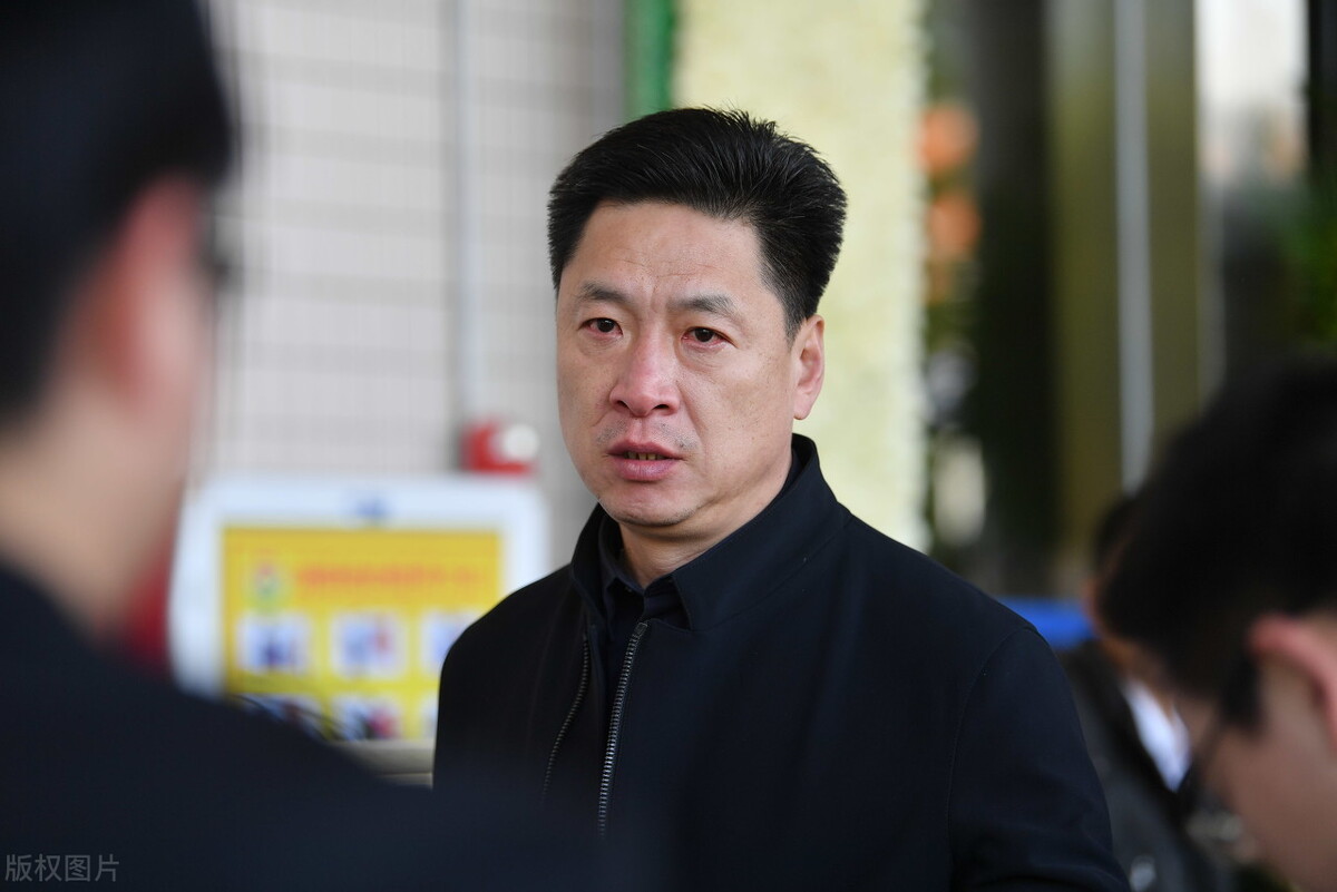 李春江|李春江去向浮出水面？廣廈師徒3人或簽土豪球隊，CBA新王朝將崛起