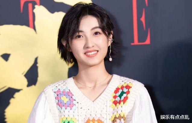 杨紫|张子枫觉得杨紫很适合来《向往5》, 直接打电话给她, 杨紫回复超搞笑