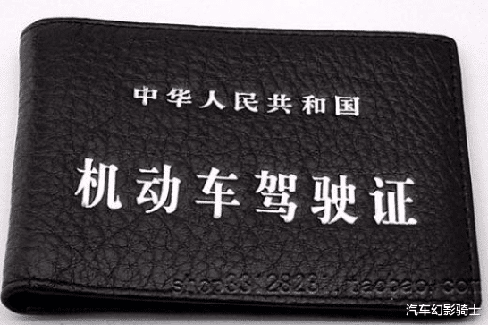 c1驾照|自动挡是未来大势所趋，那为啥考C1驾照的还是比C2多？原因很简单