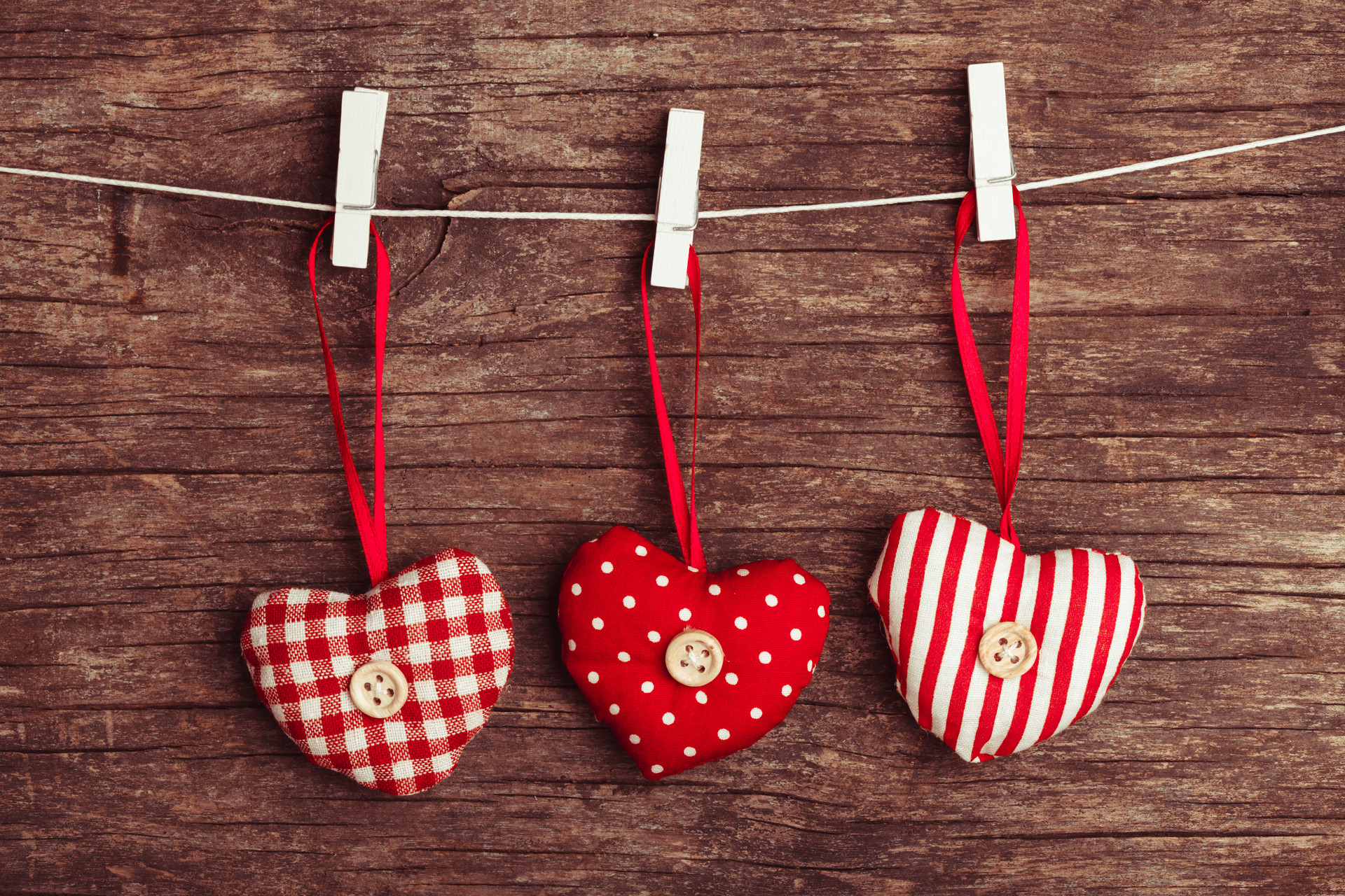 西厢有情 中年女人想和你深交,不好意思直说时,会给你3种暗示