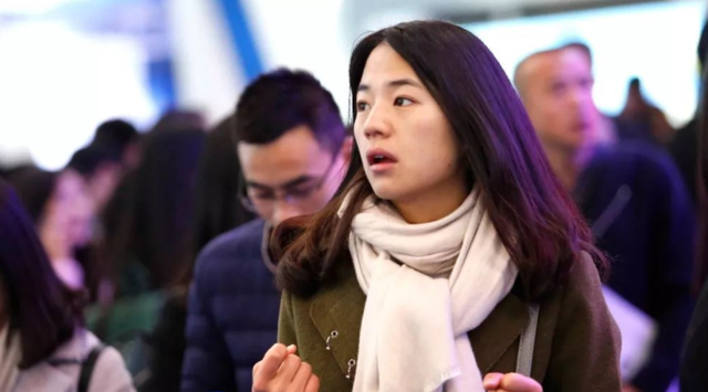 英国|“最受欢迎”女友职业榜单流出,第一名实至名归,护士意外垫底