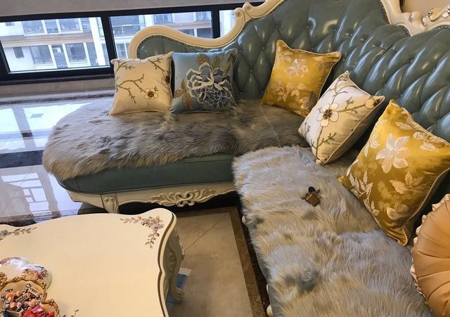 家具正在搬进的欧式风新家，整体效果超大气温馨，忍不住想搬进来