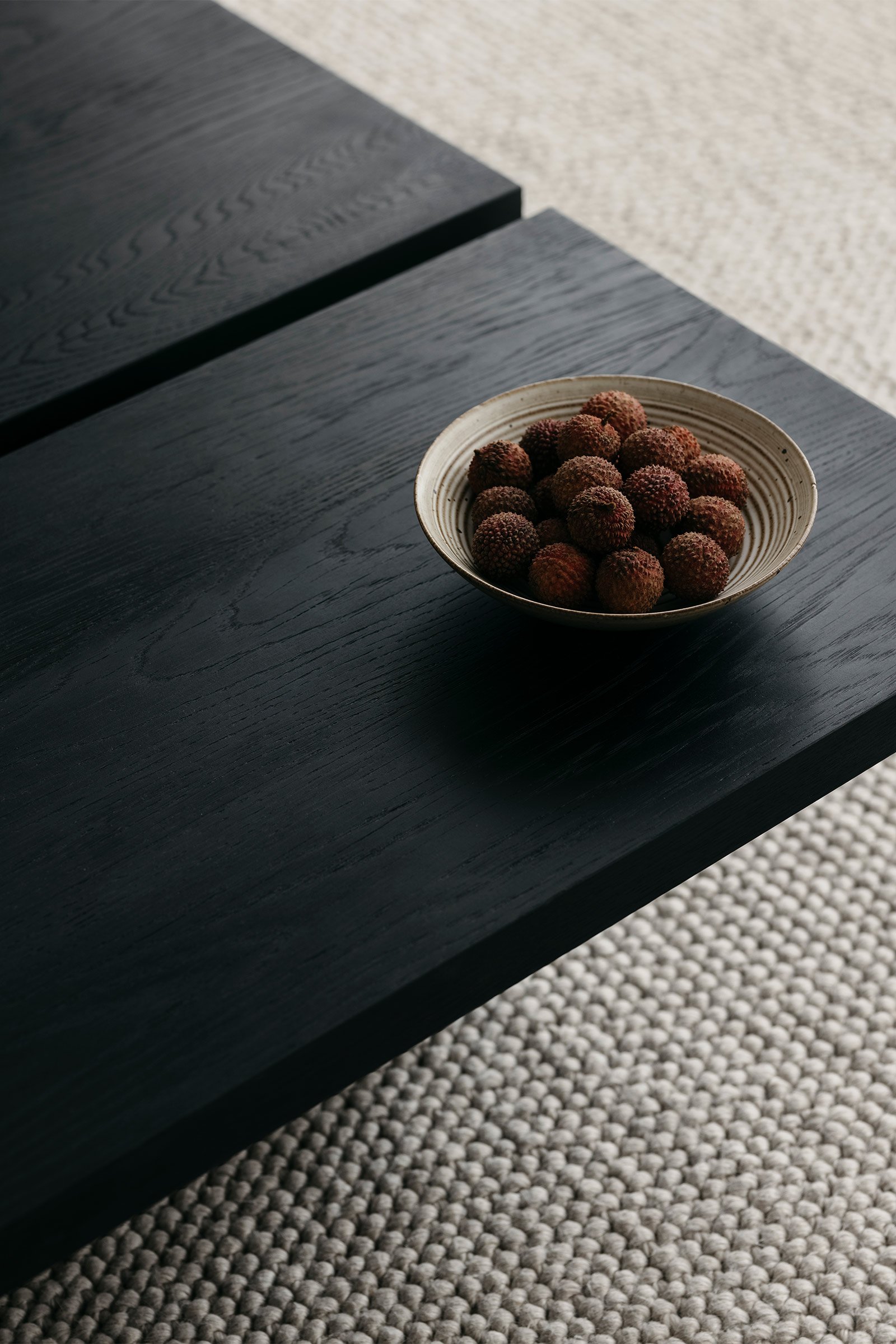 HOUSE 设计 | 改造公寓+纯粹空间+木材，亚麻，石头