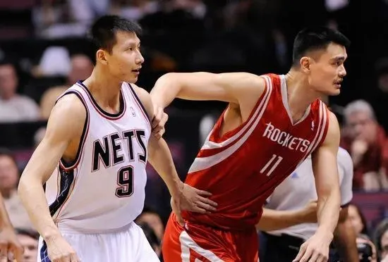 徐杰|4分钟0分！曾凡博又伤了！一年4次受伤！这是他进NBA的最大障碍