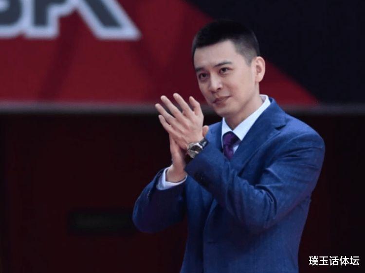 浙江男篮|三消息！杨鸣弃用射手，小丁谈山东负辽篮，北京惨败浙江真因曝光