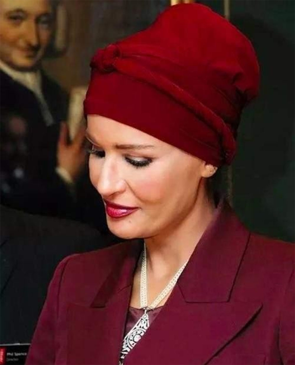 卡塔尔|莫扎：嫁给仇家的囚犯之女，不仅成功复仇，还成为全球最富女人