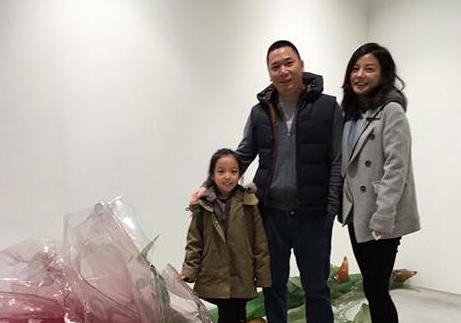 赵薇|赵薇新戏即将开播！搭档秦昊演夫妻！11岁女儿颜值被盛赞