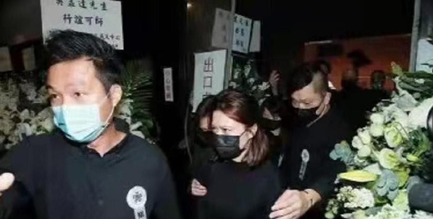 吴孟达|吴孟达一生三段婚姻,唯有第二任妻子最可怜,难怪没出席葬礼