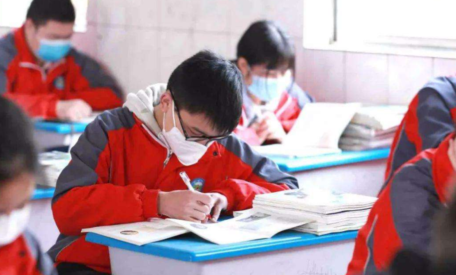 私立学校|双减已实行一个学期，公立和私立学校差距明显，问题逐渐浮出水面