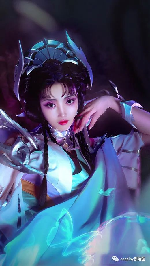 白晶晶|cos：王者荣耀芈月-白晶晶cos正片@走路摇
