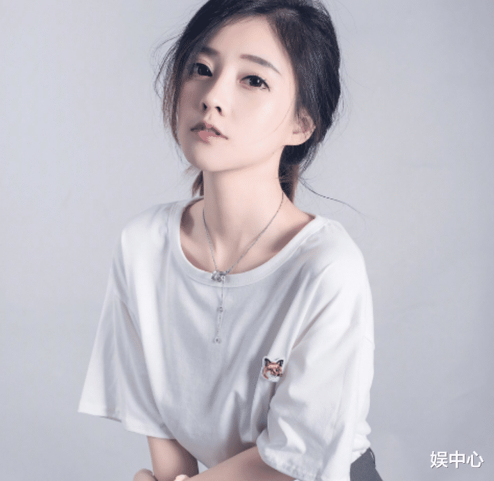 冯提莫|高产女神冯提莫，再度发新歌，这个效率太让粉丝很激动