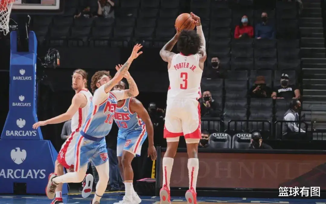 火箭队|致敬偶像!问题少年又惹事,火箭心寒..