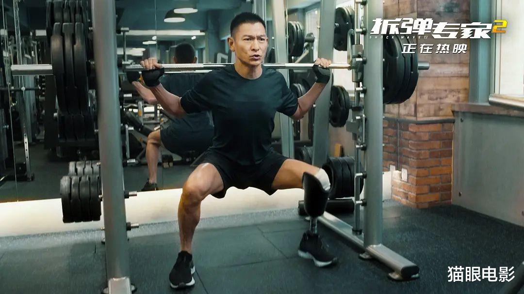 刘德华|刘德华60岁了！自称隔离21天也长不胖，男神增肥失败有点难受