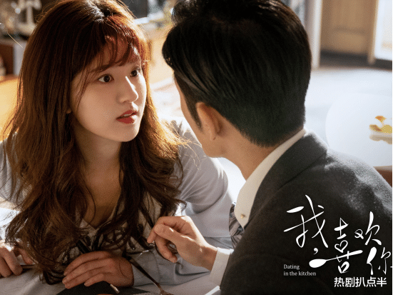 明星|20位明星一年高产3部剧：赵露思赢了，杨超越4连扑，她六部女主