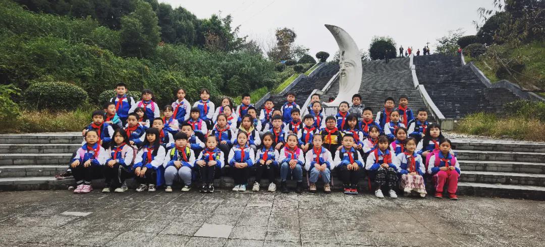 旺旺屋 南部东方国级学校四年级集体生日会