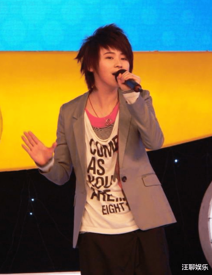 高娅媛|歌手酒驾被抓，却遭到网友调侃：出道十四年以来最火的一条新闻