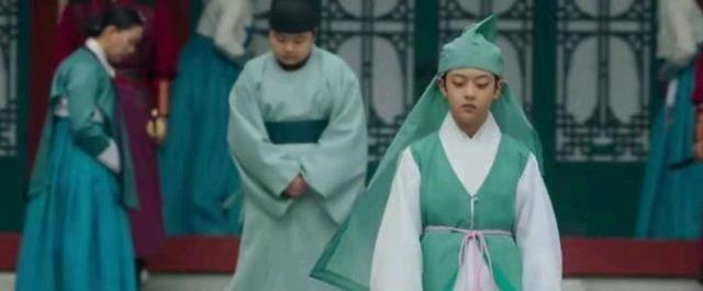 郭德纲|韩剧《恋慕》：十年后，她文武双全，继续以世孙的身份爱恨情仇