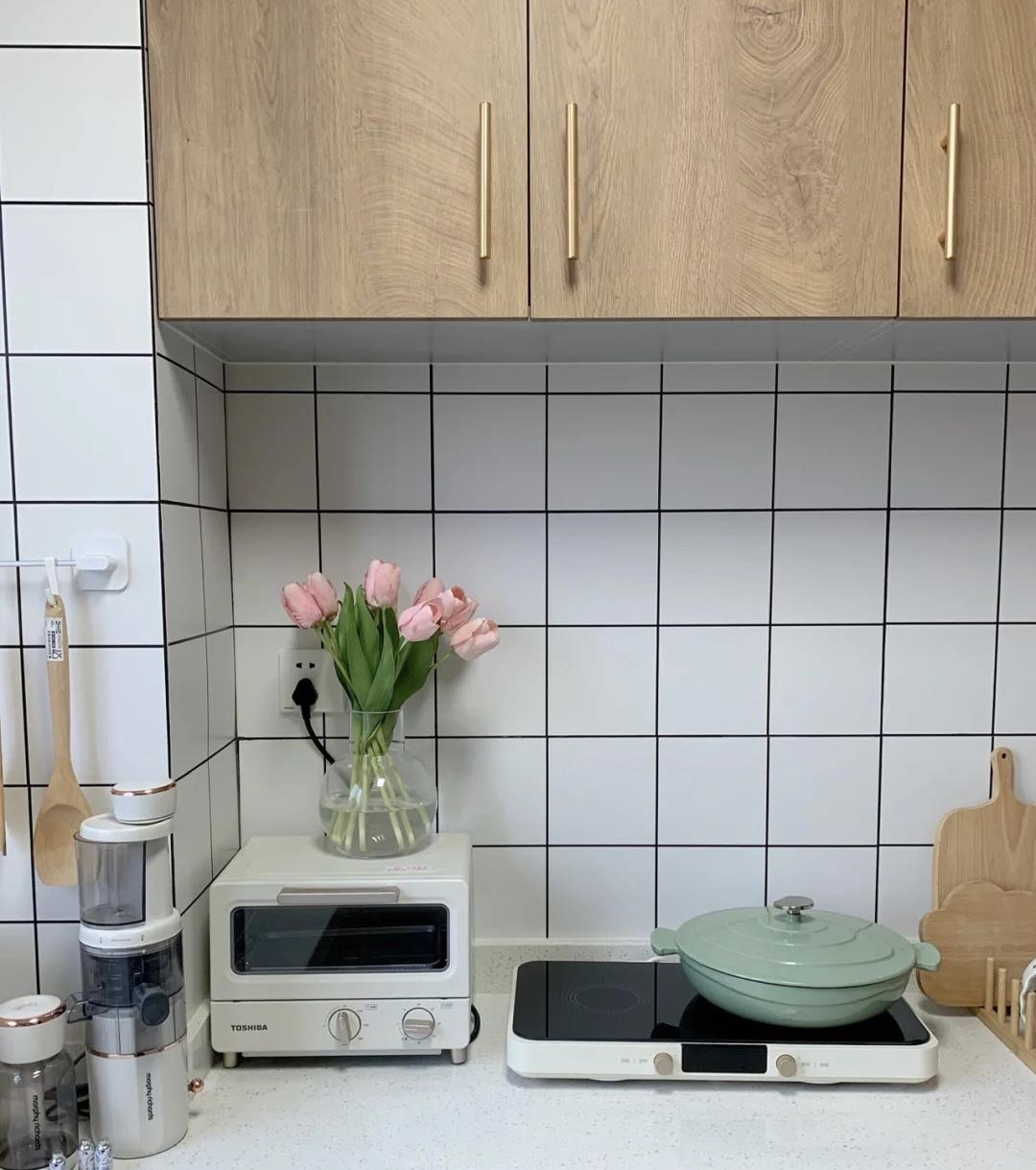 三无装修“一穷二白”？她家102㎡穷装简约风，越住越舒适