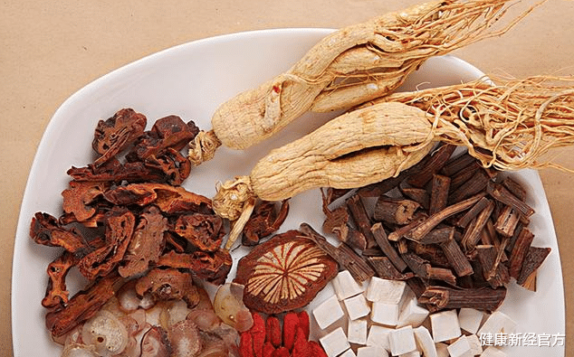 脑卒中|男子每天吃粗粮,结果“招惹”上脑梗?医生:妻子无知的“爱”,害了丈夫