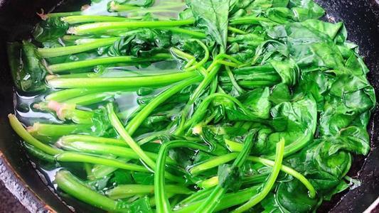 众益康|这6类蔬菜自带“毒素”，吃前务必焯水，看看有你爱吃的吗？