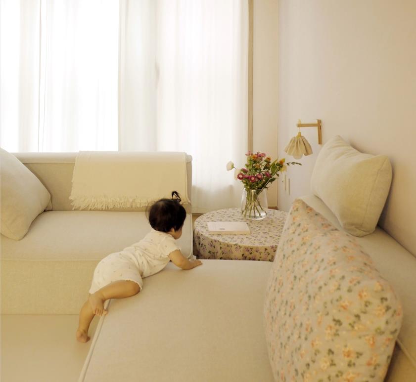 |韩国妈妈边带娃边布置新家,普通精装重装做奶油风,92㎡画面治愈