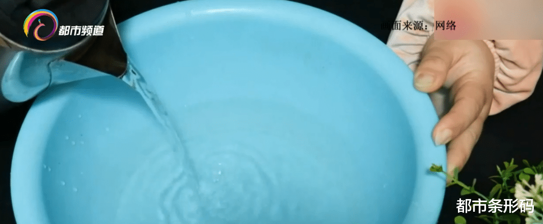 肾结石|冬季泡脚好享受 不过有些人不能泡