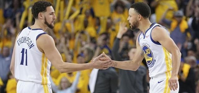 张倩育儿聊|逆天!库里30分钟砍41+9+7,带队5胜0负!下一场湖人要遭殃