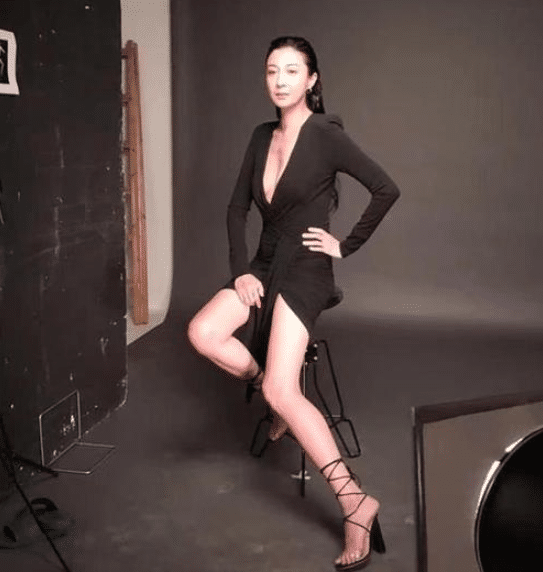 林凤娇|当年林凤娇到底有多美？在无修图的年代，远甩小20岁的吴绮莉几条街 ！