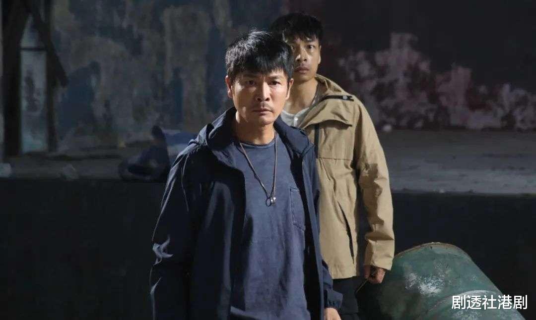 王君馨|TVB《我家无难事》热播，马德钟被质疑拿错剧本，演出做作、油腻