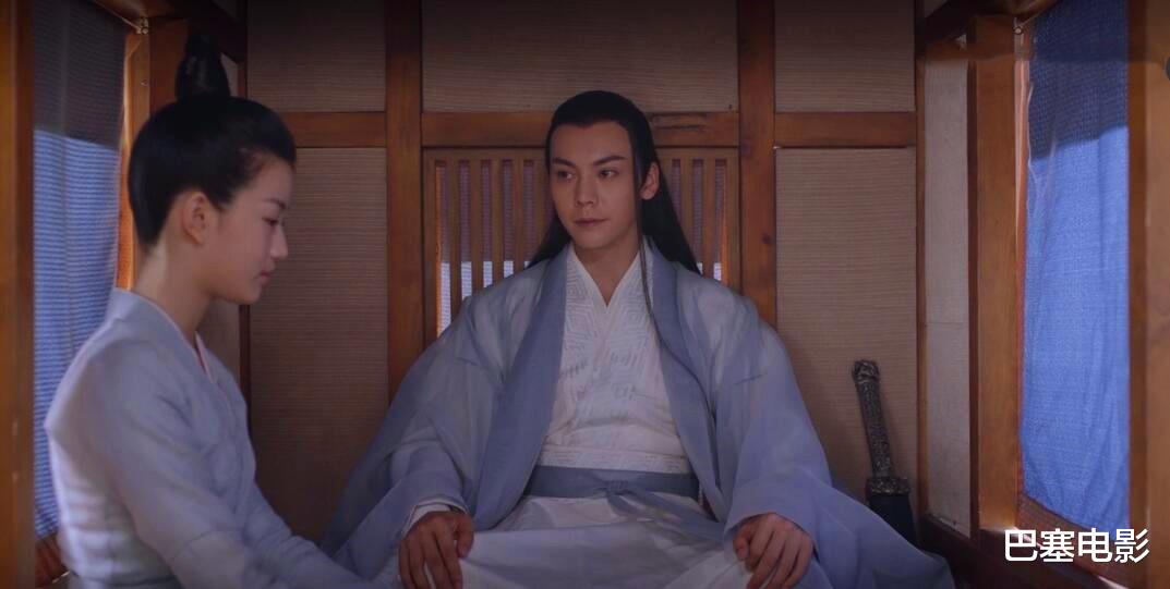 粉色|左手右手慢动作，陈伟霆的脸、杨幂的睫毛，都不如他们的演技尴尬