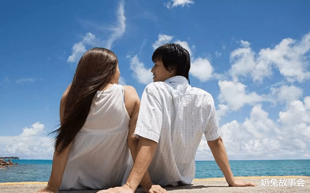 奶兔故事会 38岁女人哭诉：背叛老公，和26岁男邻居在一起，三个月没了三十万