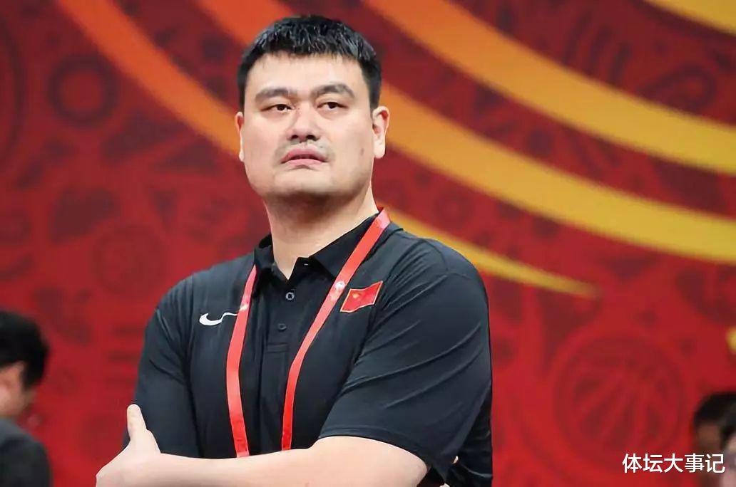 姚明|姚明新指令，要求杜锋用新人，广东2将地位不保，辽宁中锋不在意