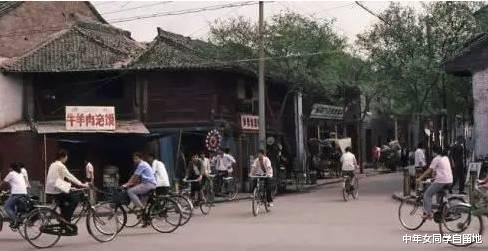 中年女同学自留地|那个从我家户口本中“消失”的表弟：变质的亲情，只剩下无情