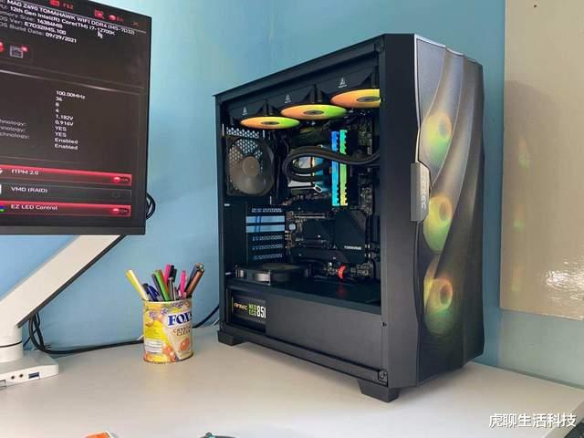 CPU|英特尔12代比11代强在哪里，咬牙入手新CPU，用690主板DDR4实测