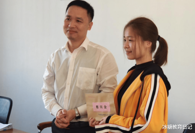 穿衣搭配|“三支一扶”迎来招聘，福利好待遇佳，满足相关条件还有望转编