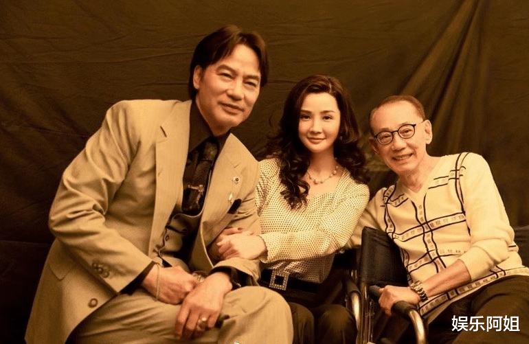 王宝强|刘德华梁朝伟新戏造型出炉！前者白发寸头显干练，后者发际线亮了