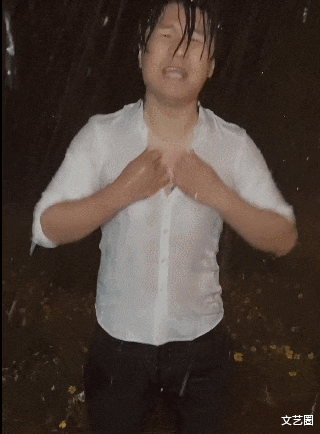 |猴哥为痞幼庆生，公开辟谣与痞幼恋情绯闻，痞幼许愿：希望猴哥不要再骚扰我