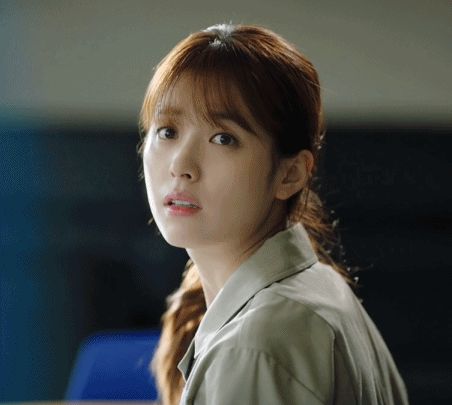 韩孝周|她曾因亲弟弟跌落神坛，被前经纪人“私照”威胁，如今再度被认可