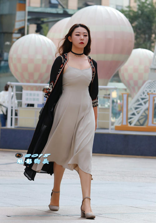 |女面试官：“元”加一笔，是什么字？妹子机智回答，当天入职