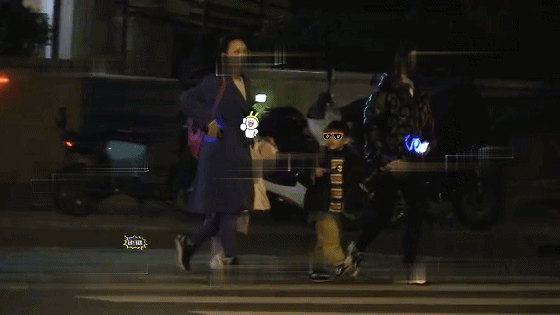 张雨绮|张雨绮忙恋爱，四岁龙凤胎近况曝光，长相清秀由保姆助理照顾