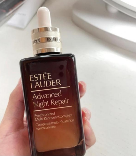 护肤品|再见了皱纹，这几款护肤品从内到外保养皮肤，皮肤白嫩得像小姑娘