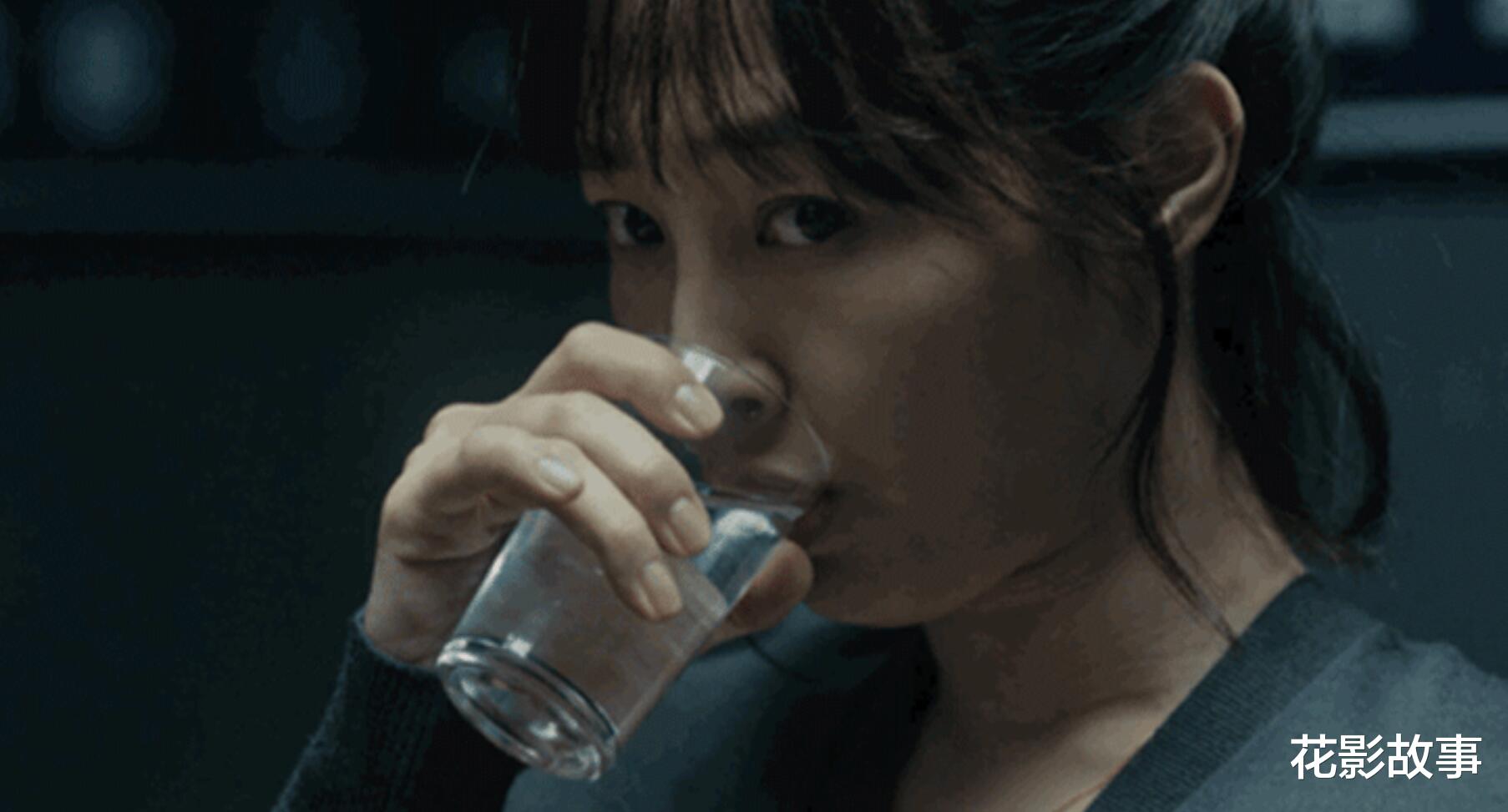 门锁|《门锁》背后的真实：“我害怕的不是独居，是那些披着羊皮的狼”