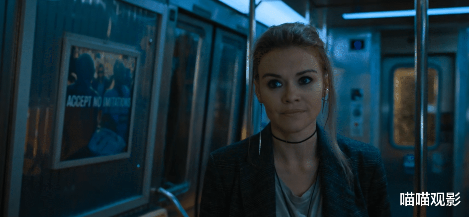 海贼王|影视 六人被困在通上高压电流的车厢里 谜题必须众人合力破解