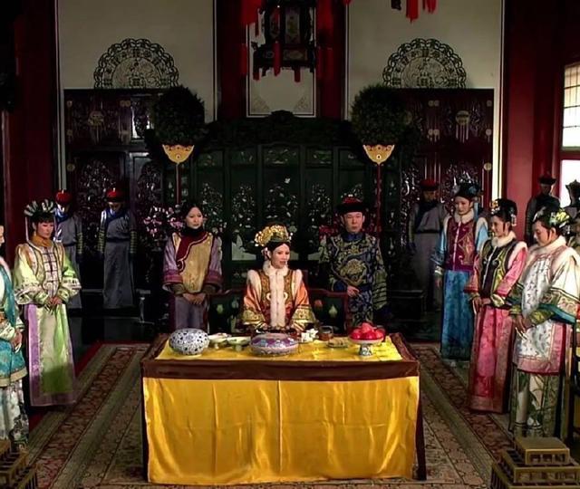 鞠婧祎|23岁孟美岐10年5次洗白，内娱被她玩明白了