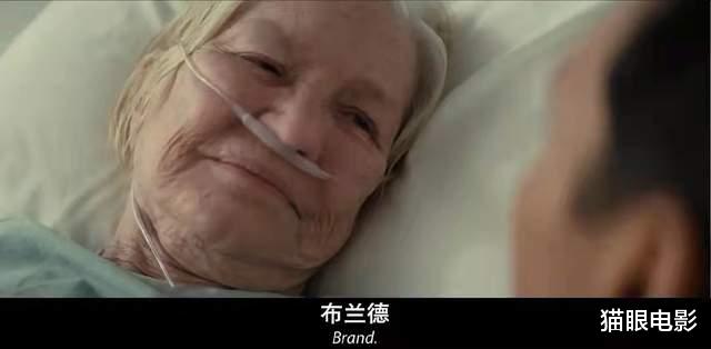 安妮·海瑟薇|39岁海瑟薇与44岁劳模姐同框，两位女神身材超好，曾合作星际穿越